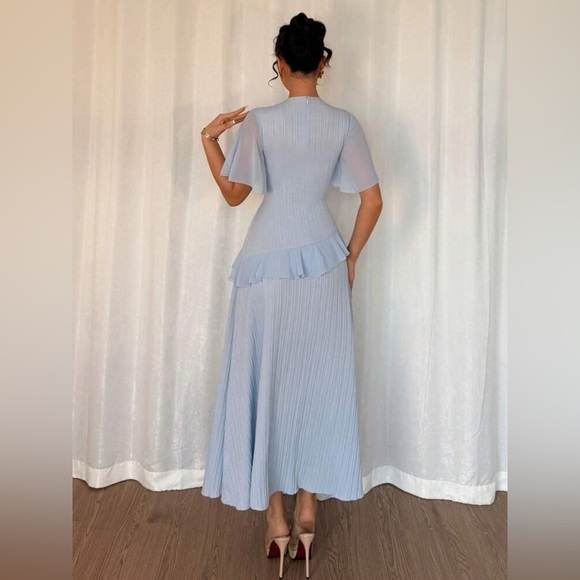 Ruffled Round Neck Flutter Sleeve Dress - Picture 4 of 6